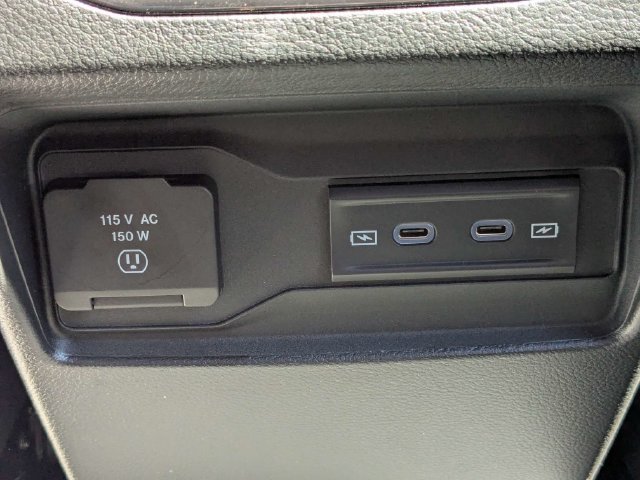 New 2027 Jeep Grand Cherokee Limited w/ Limited Altitude Package RWD image 15