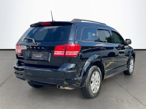 Used 2020 Dodge Journey SE w/ SE Popular Equipment Group FWD image 7