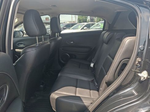 Used 2017 Honda HR-V EX-L image 10