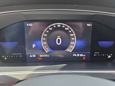 Certified 2023 Volkswagen Tiguan SE R-Line FWD image 20