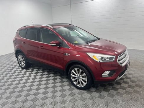 Used 2018 Ford Escape Titanium w/ Ford Safe & Smart Package AWD/4WD image 4