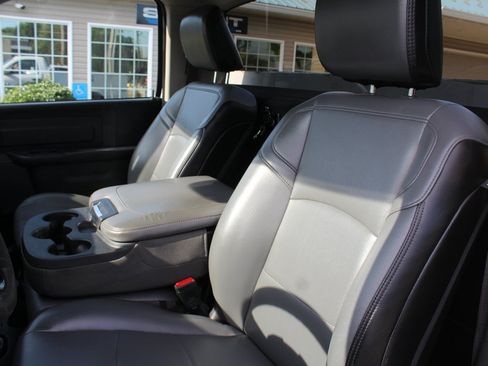 Used 2015 RAM 2500 Tradesman AWD/4WD image 19