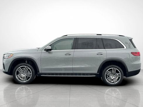 New 2026 Mercedes-Benz GLS 450 4MATIC image 30