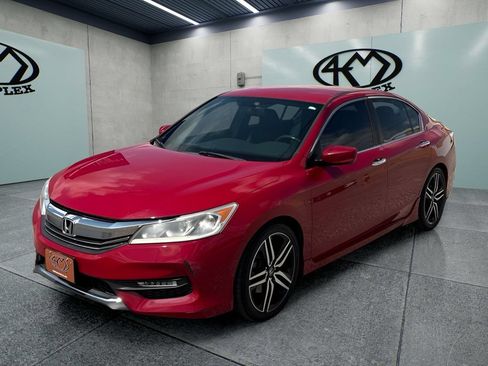 Used 2016 Honda Accord Sport image 7