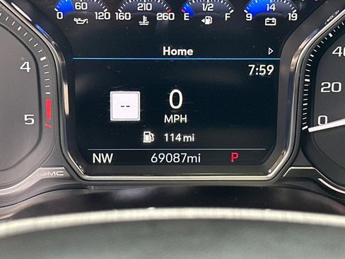 Used 2021 GMC Sierra 2500 Denali w/ Denali Ultimate Package image 31