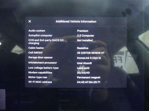 Used 2018 Tesla Model 3 Mid Range image 9