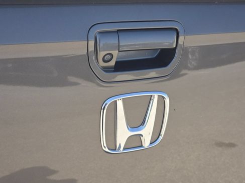 Used 2021 Honda Ridgeline RTL-E image 15