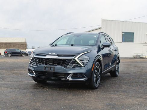 Used 2023 Kia Sportage SX image 9