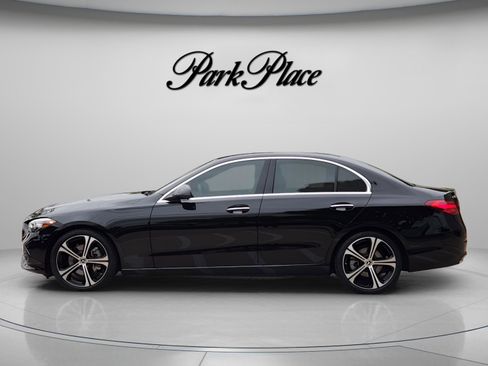 Used 2025 Mercedes-Benz C 300 Sedan image 2