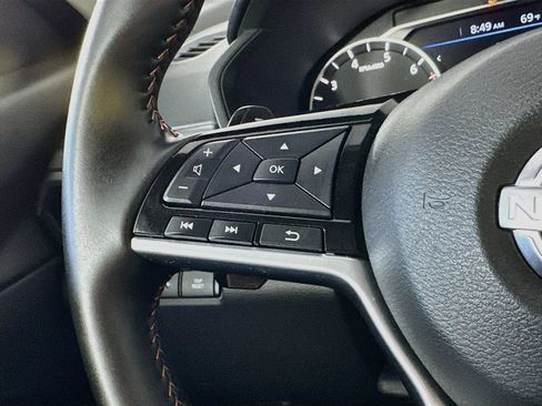 Used 2025 Nissan Altima 2.5 SR FWD image 25