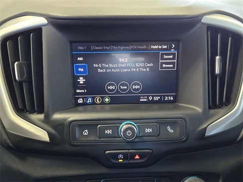 Used 2022 GMC Terrain SLE w/ Elevation Edition image 18