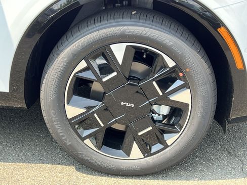 New 2027 Kia Sportage SX Prestige AWD/4WD image 17