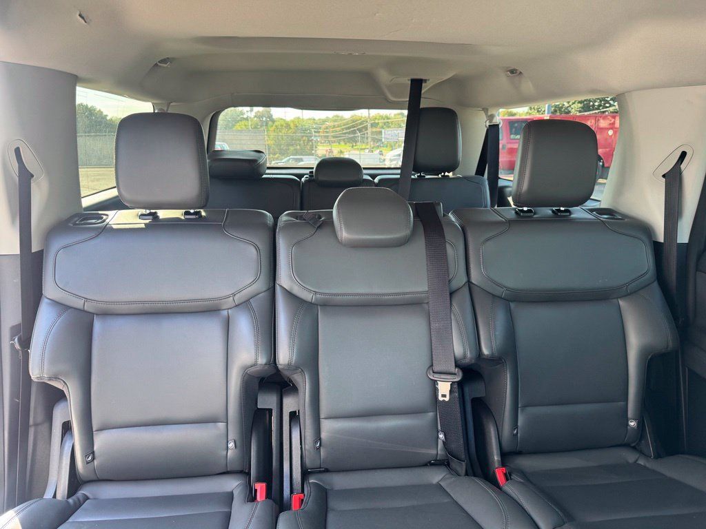 Used 2026 Ford Expedition Max Active AWD/4WD image 9