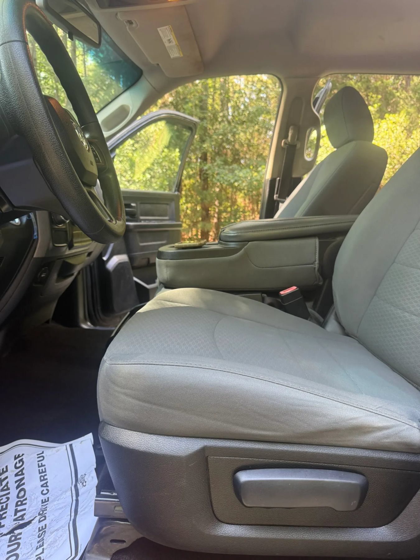 Used 2015 RAM 1500 Express RWD image 10