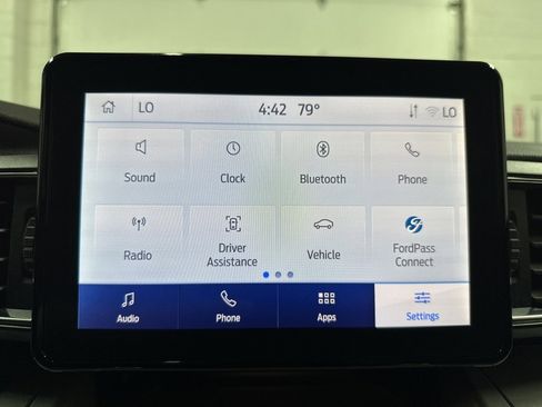 Used 2024 Ford Explorer XLT w/ Equipment Group 202A image 33