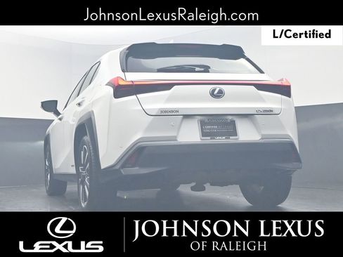 Certified 2022 Lexus UX 250h w/ Accessory Package (Z2) image 18