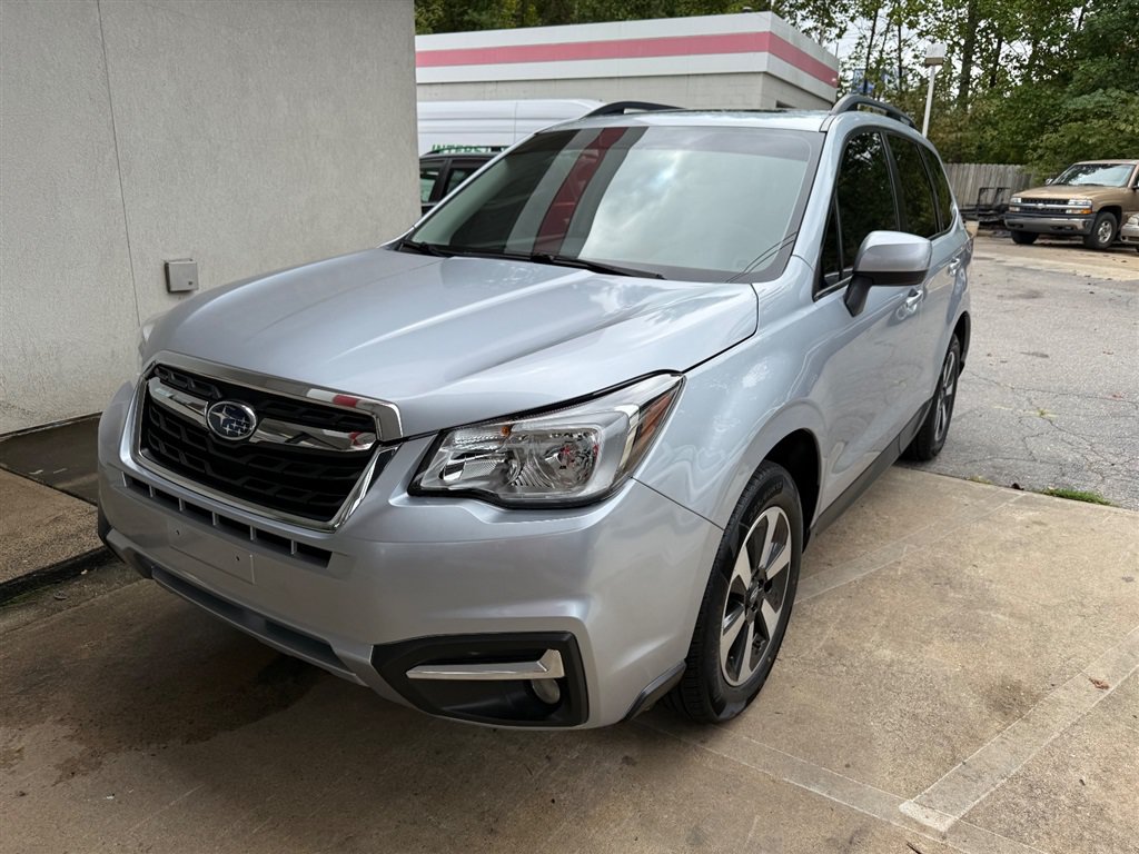 Used 2018 Subaru Forester 2.5i Limited AWD/4WD image 16