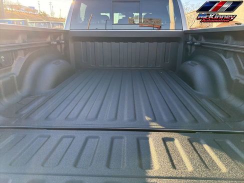 New 2026 RAM 1500 Big Horn AWD/4WD image 14