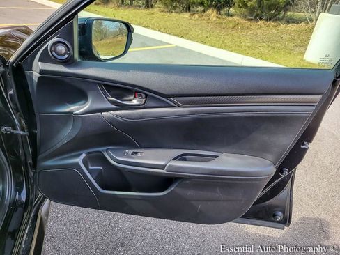 Used 2018 Honda Civic Sport Touring image 28