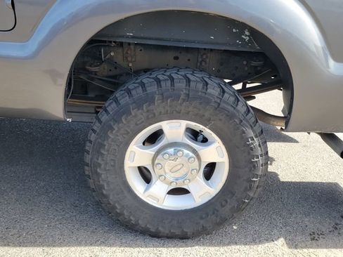 Used 2012 Ford F350 XLT w/ XLT Interior Pkg AWD/4WD image 12