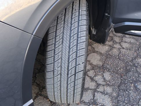 Used 2022 Subaru Ascent Touring w/ Popular Package #2A image 36