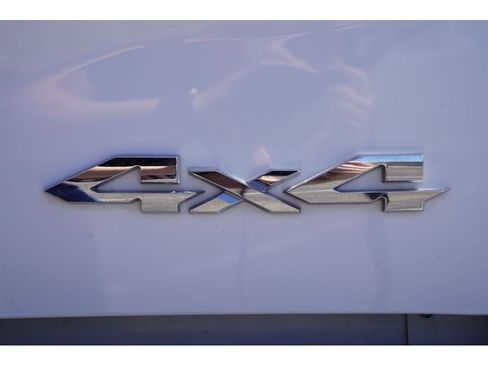 Used 2024 RAM 2500 Laramie image 12