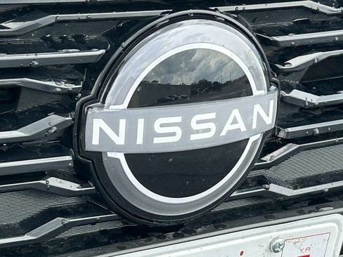Used 2025 Nissan Altima 2.5 SV FWD image 9