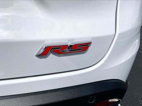 Used 2025 Chevrolet Trax RS w/ Driver Confidence Package FWD image 9