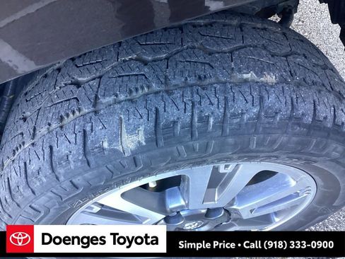 Used 2021 Toyota Tundra 1794 Edition image 9