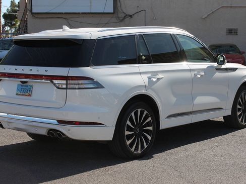 Used 2020 Lincoln Aviator Black Label Grand Touring w/ Class IV Trailer Tow Package AWD/4WD image 9