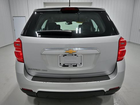 Used 2017 Chevrolet Equinox LS AWD/4WD image 26