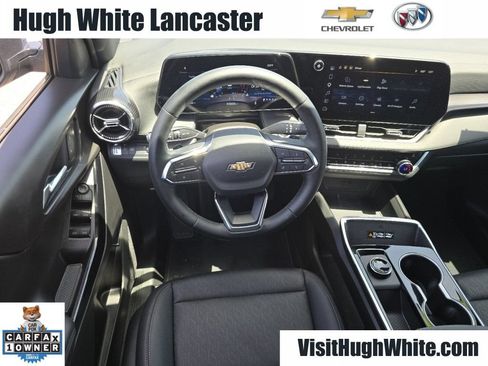 Used 2026 Chevrolet Equinox LT w/ Convenience Package II FWD image 27