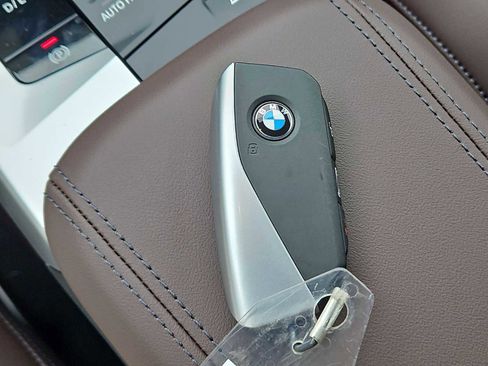 Used 2025 BMW X1 xDrive28i w/ Convenience Package image 36