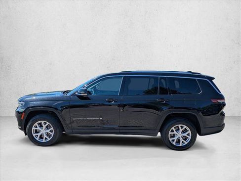 Used 2021 Jeep Grand Cherokee L Limited AWD/4WD image 9