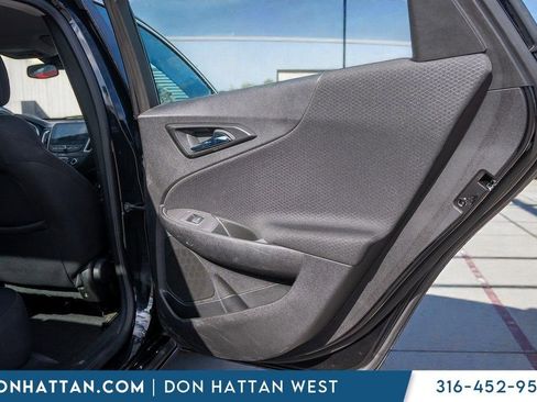 Used 2024 Chevrolet Malibu LT image 21