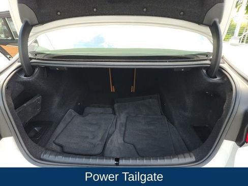 Used 2023 BMW 530i w/ Premium Package image 22