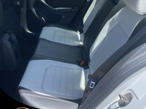 Used 2016 Volkswagen Jetta Sport w/ Lighting Package FWD image 15
