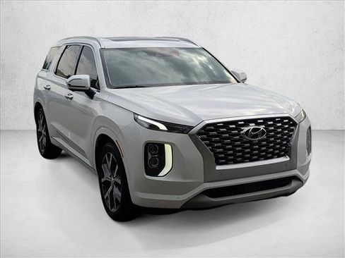 Used 2022 Hyundai Palisade Limited FWD image 3