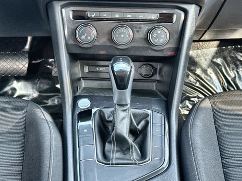 Used 2023 Volkswagen Tiguan S FWD image 21