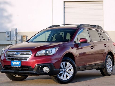 Used 2017 Subaru Outback 2.5i Premium image 2