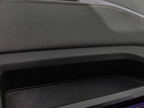 Used 2024 Chevrolet Silverado 2500 High Country w/ High Country Premium Package image 28