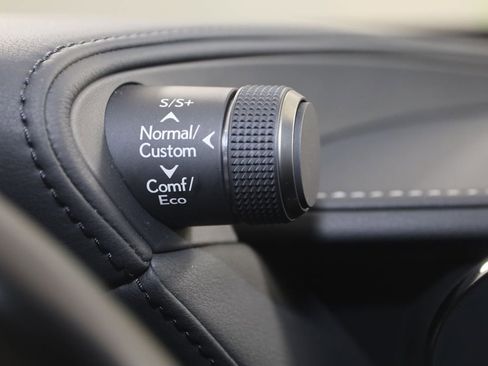 Used 2021 Lexus LS 500 AWD w/ Accessory Package (Z2) image 50