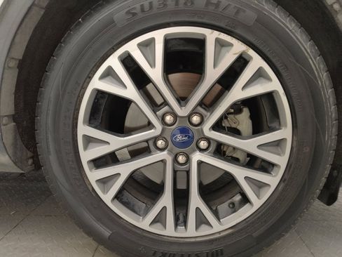 Used 2020 Ford Escape SEL FWD image 31