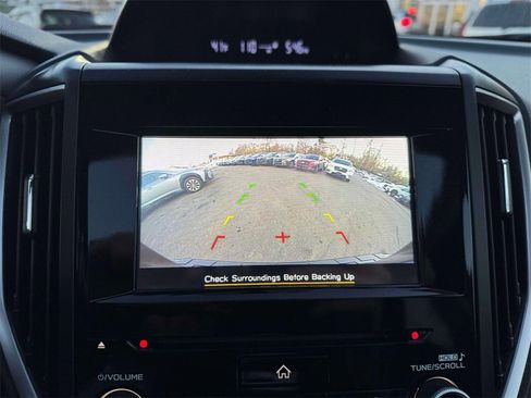 Used 2020 Subaru Forester Premium image 29