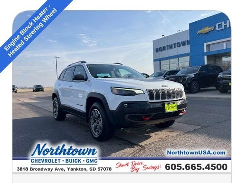 Used 2020 Jeep Cherokee Trailhawk w/ Cold Weather Group AWD/4WD image 3