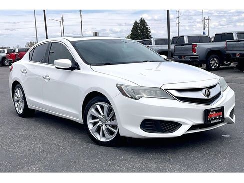 Used 2017 Acura ILX w/ Premium Package FWD image 2