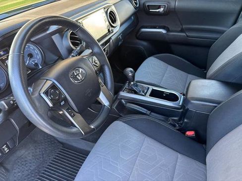 Certified 2023 Toyota Tacoma TRD Sport w/ Advanced Technology Package AWD/4WD image 11