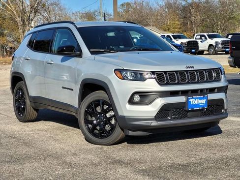 New 2026 Jeep Compass Latitude AWD/4WD image 2