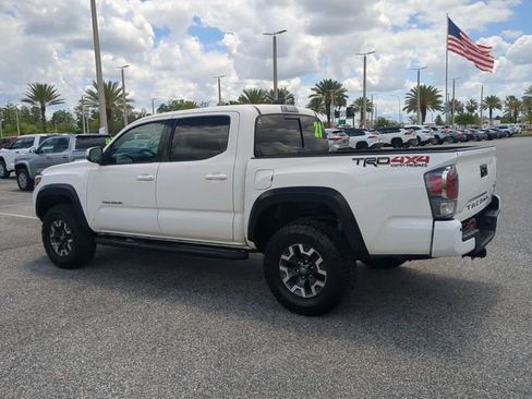 Certified 2021 Toyota Tacoma TRD Off-Road w/ TRD Premium Off Road Package AWD/4WD image 6
