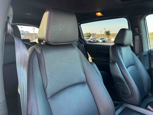 Certified 2024 Honda Odyssey Sport image 25